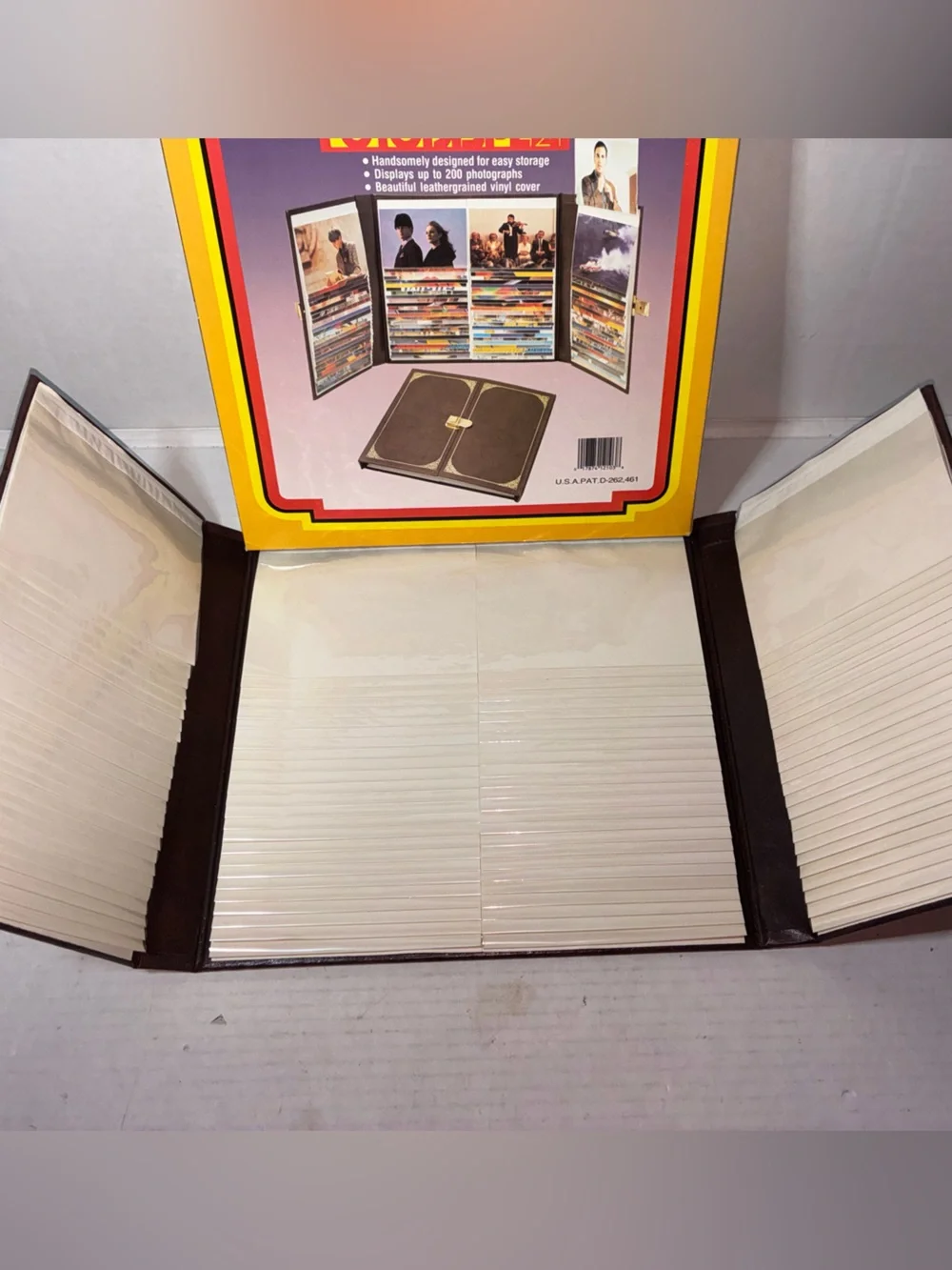 NOS Vtg 70s Fotodisplay Photo Album Faux Leather Holds 200 Pictures Tri-Fold
